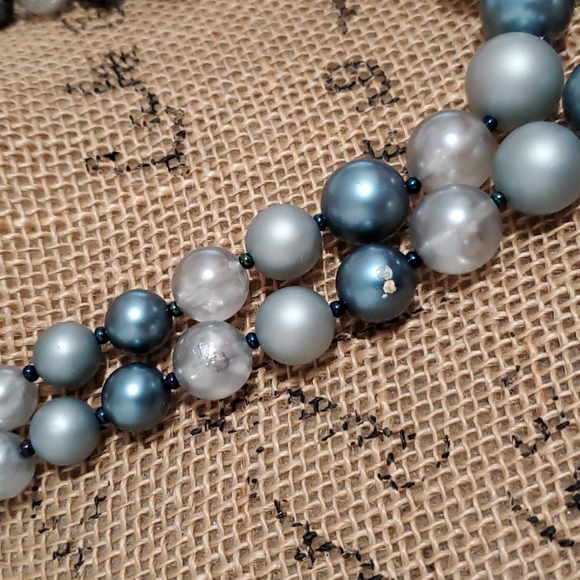 Double strand faux pearls blue and gray shabby chic Classic - Picture 3 of 8